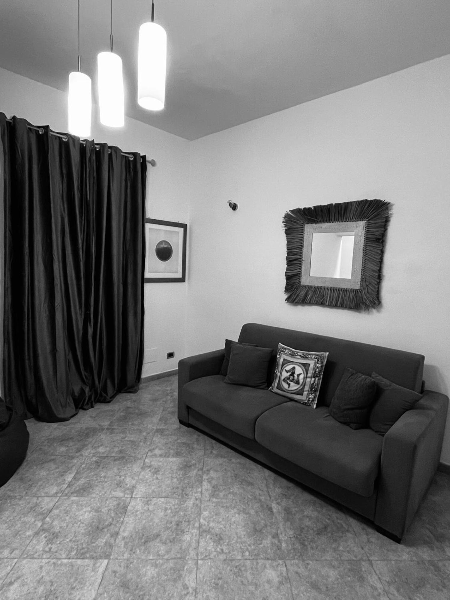 Sicilia Vacation Rooms Trapani Exterior photo